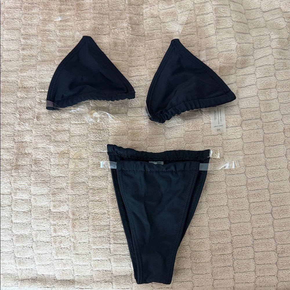 Black Bikini Set